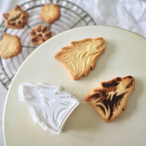 オオカミ(横顔)